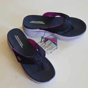 Skechers Women's Flip-Flop, Blue, Size 9